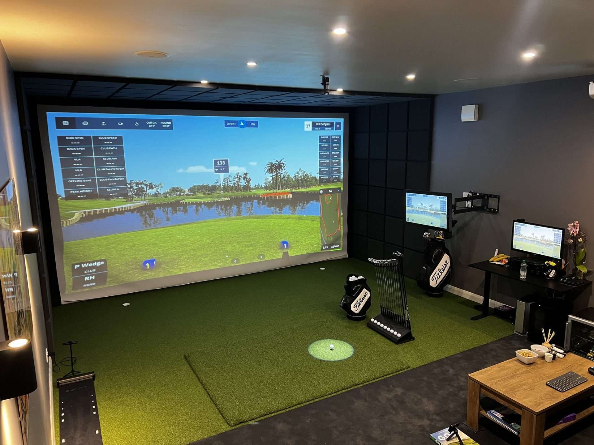 Commercial golf simulator venue